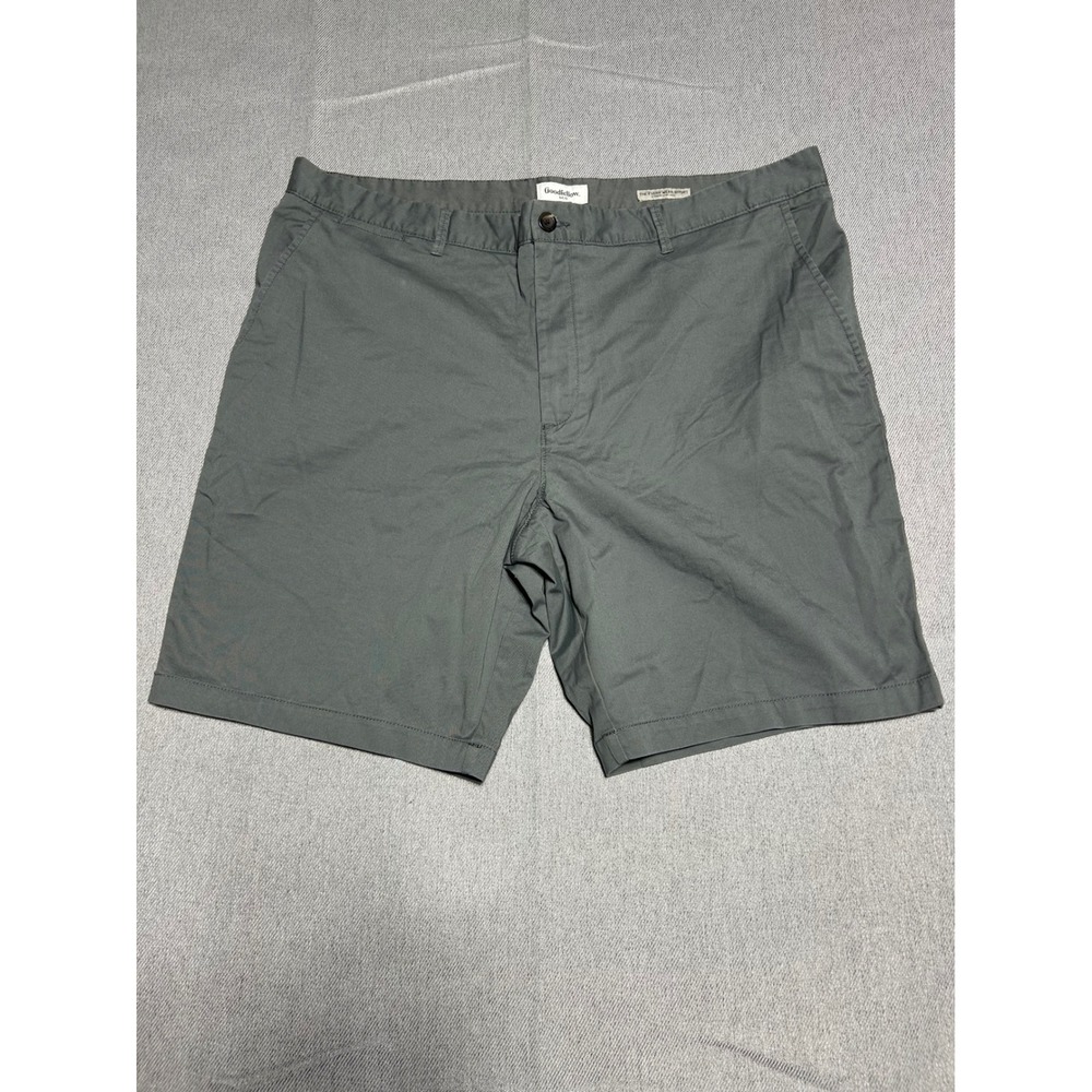 Goodfellow & Co Every Wear Shorts Mens 42‎ Gray 9 Inch Inseam Chino Flat Front